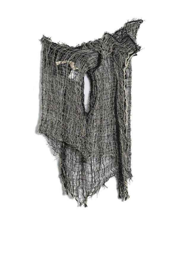 Yeung Chin Emb Vest T